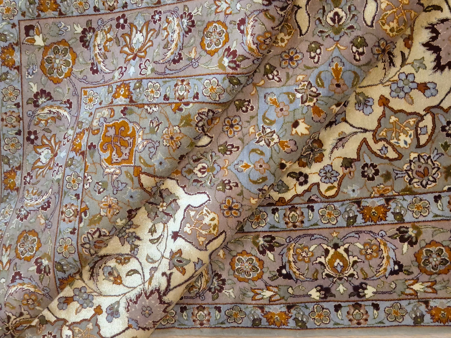 Isfahan Teppich Korkwolle mit Seide auf Seide feine Knüpfung