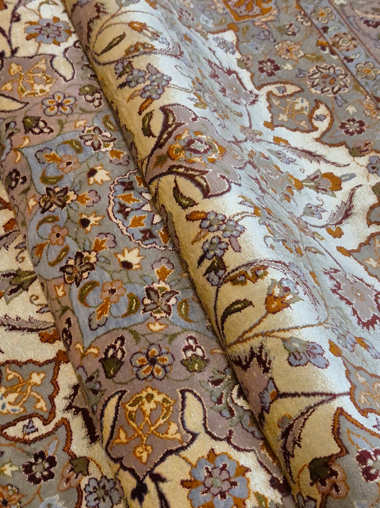 Isfahan Teppich Korkwolle mit Seide auf Seide feine Knüpfung