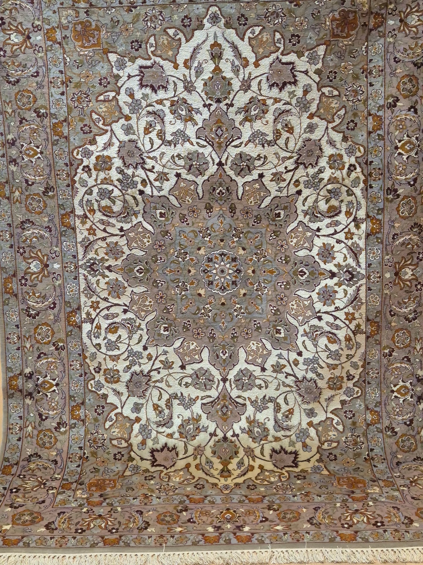 Isfahan Teppich Korkwolle mit Seide auf Seide feine Knüpfung