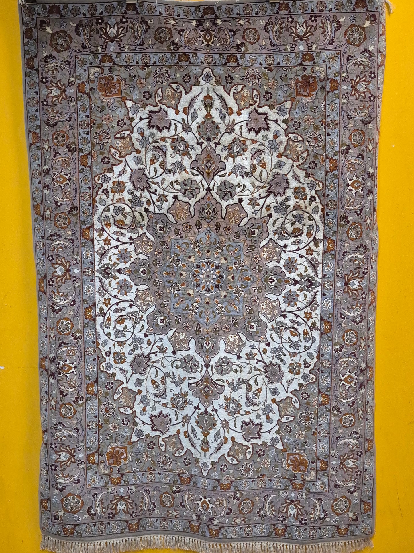 Isfahan Teppich Korkwolle mit Seide auf Seide feine Knüpfung