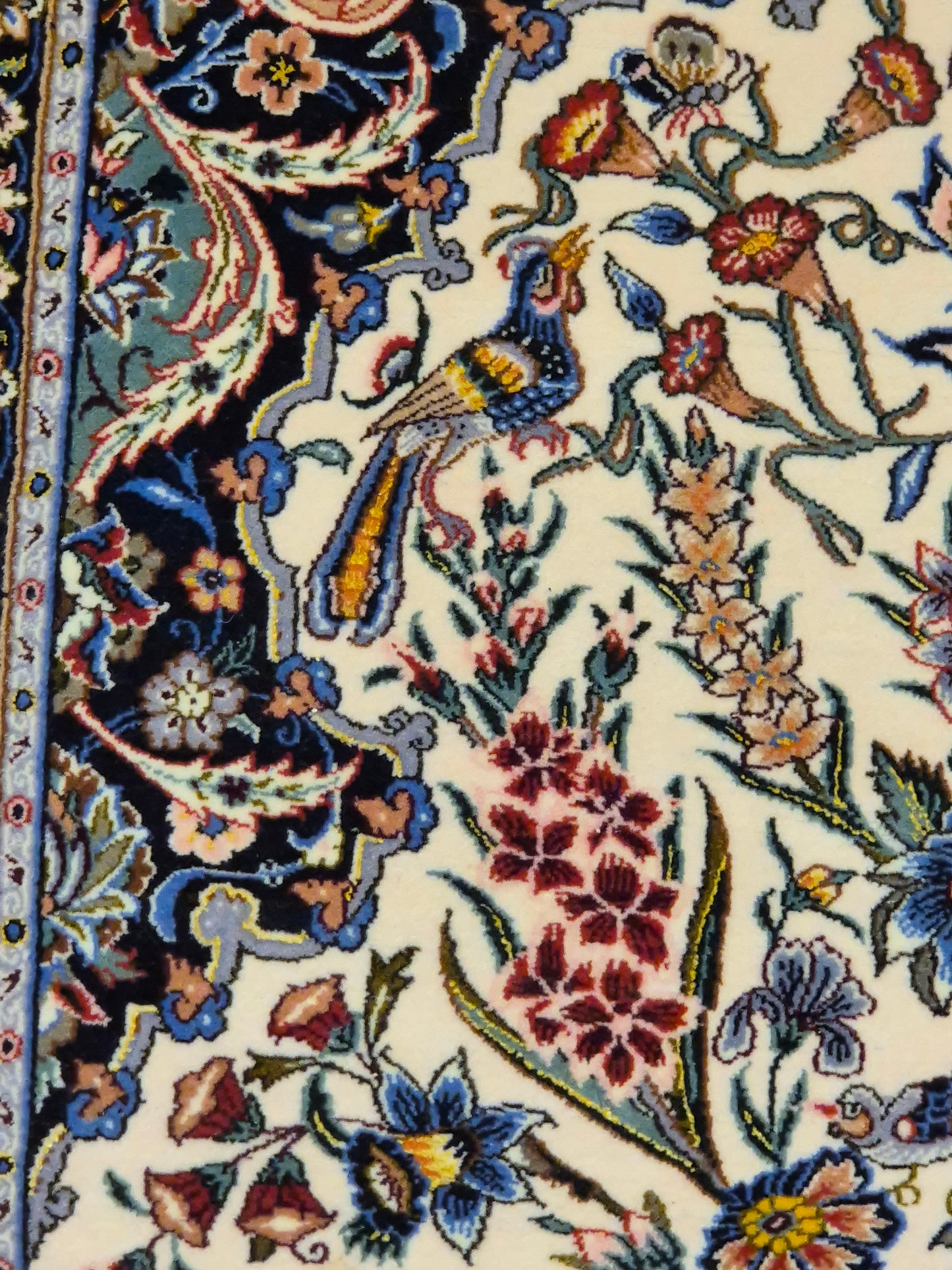 Isfahan Teppich Korkwolle Seide florales Medaillon feine Knüpfung