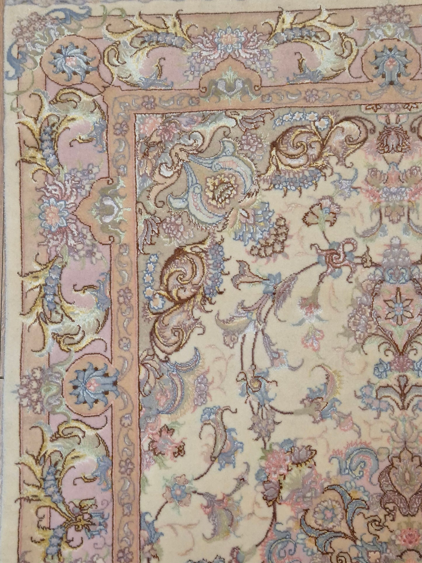 Täbriz Teppich Korkwolle Seide auf Seide feine Pastellfarben