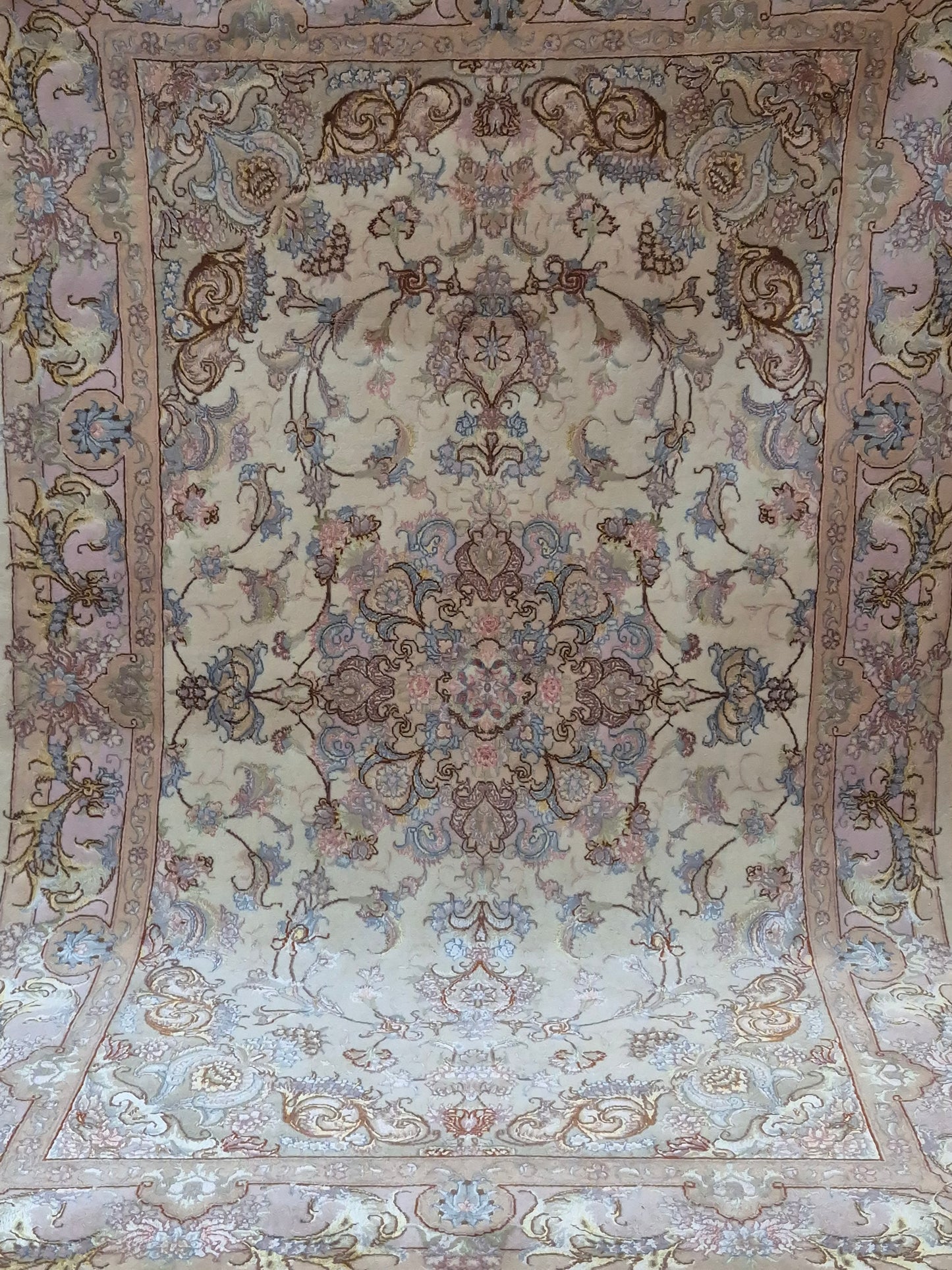 Täbriz Teppich Korkwolle Seide auf Seide feine Pastellfarben