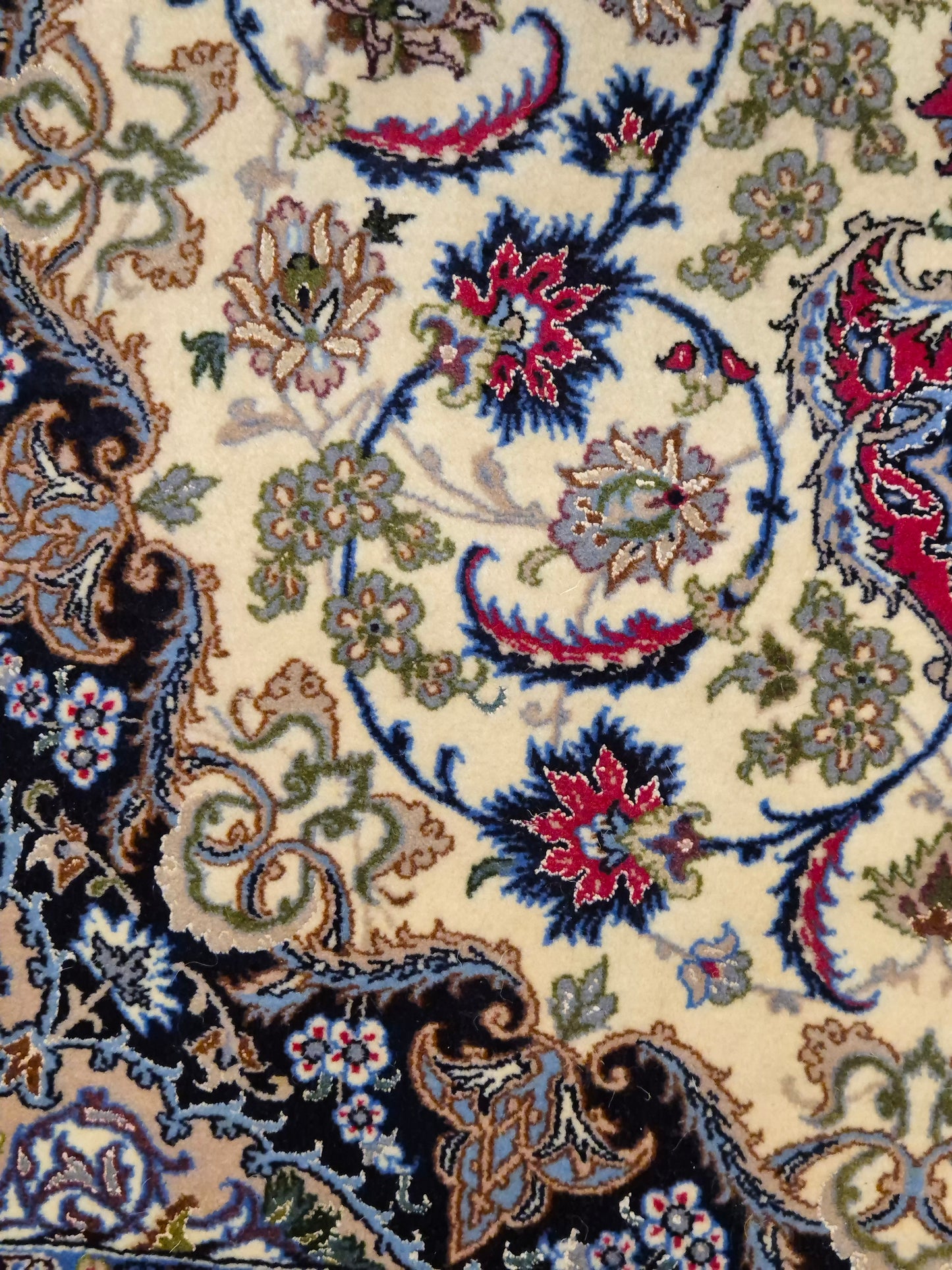 Isfahan Teppich Korkwolle Seide auf Seide Medaillon feine Knüpfung