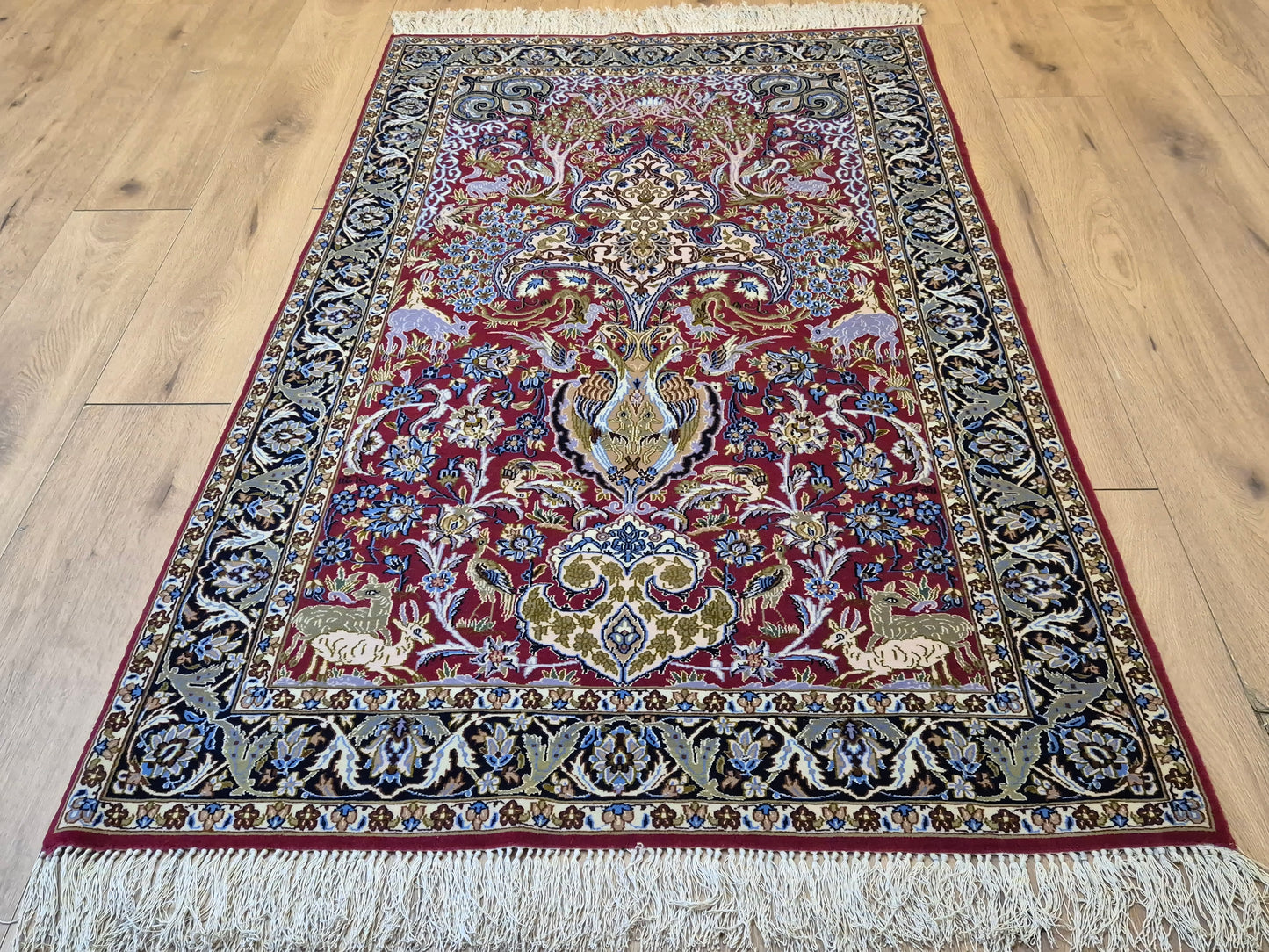 Isfahan Teppich Korkwolle Seide feine Handknüpfung