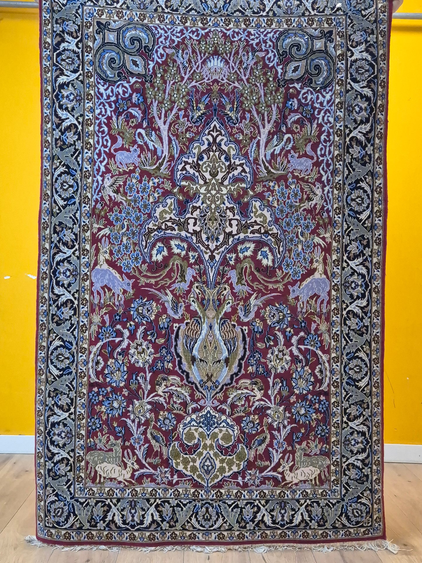 Isfahan Teppich Korkwolle Seide feine Handknüpfung