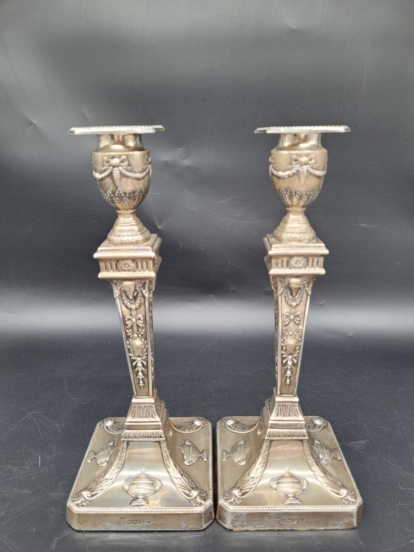 Set Kerzenständer 925er Sterling Silber im Regency Stil Englische Meistermarke