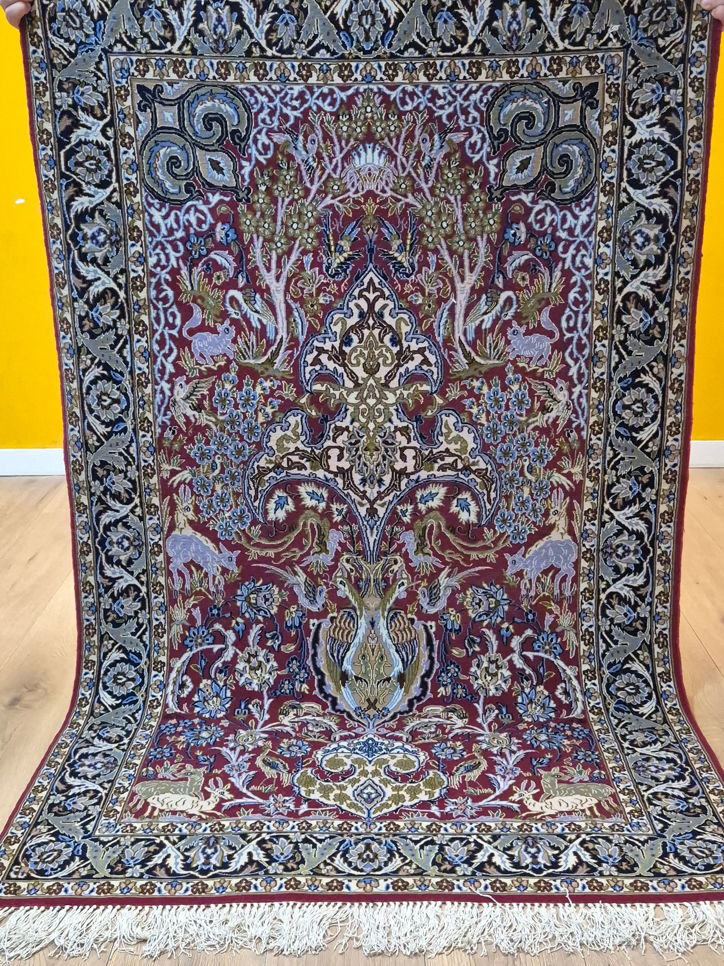 Isfahan Teppich Korkwolle Seide feine Handknüpfung