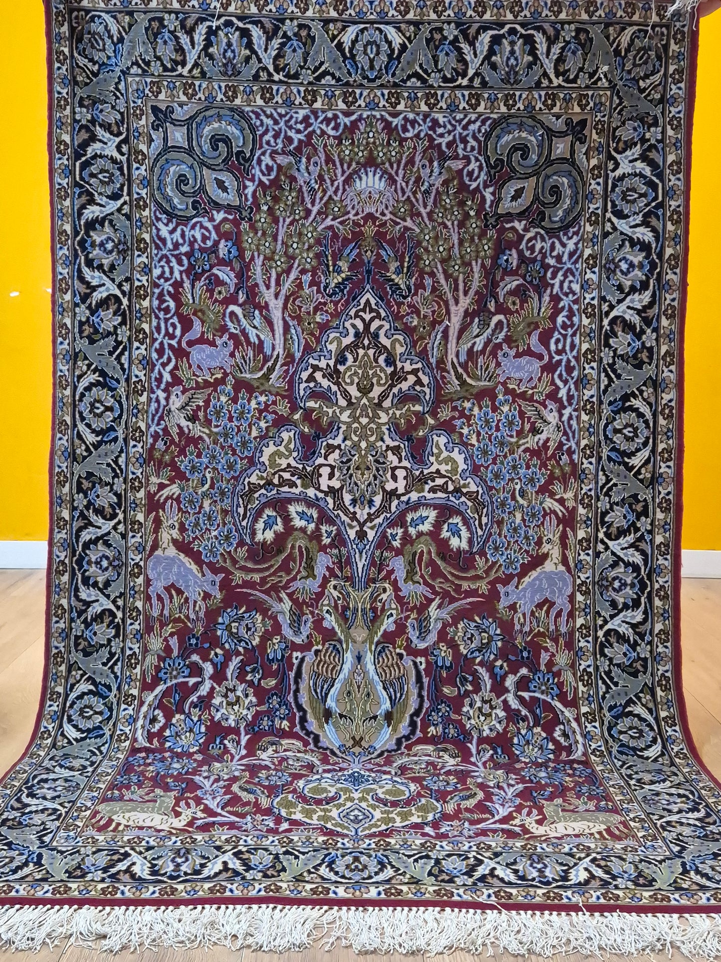 Isfahan Teppich Korkwolle Seide feine Handknüpfung