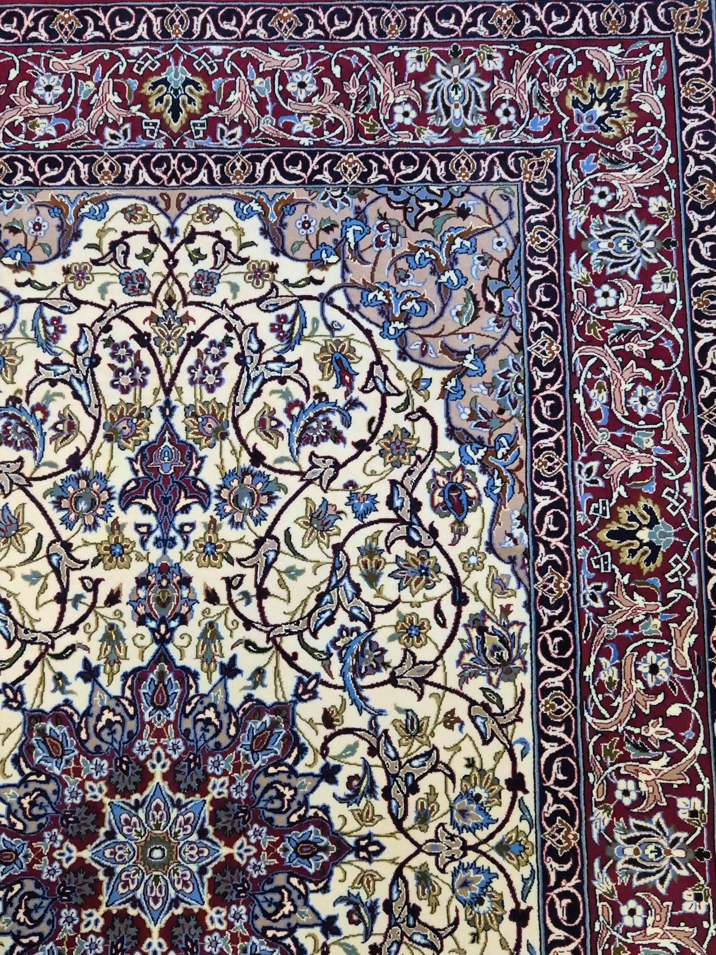 Isfahan Teppich Korkwolle mit Seide Medaillon feine Knüpfung