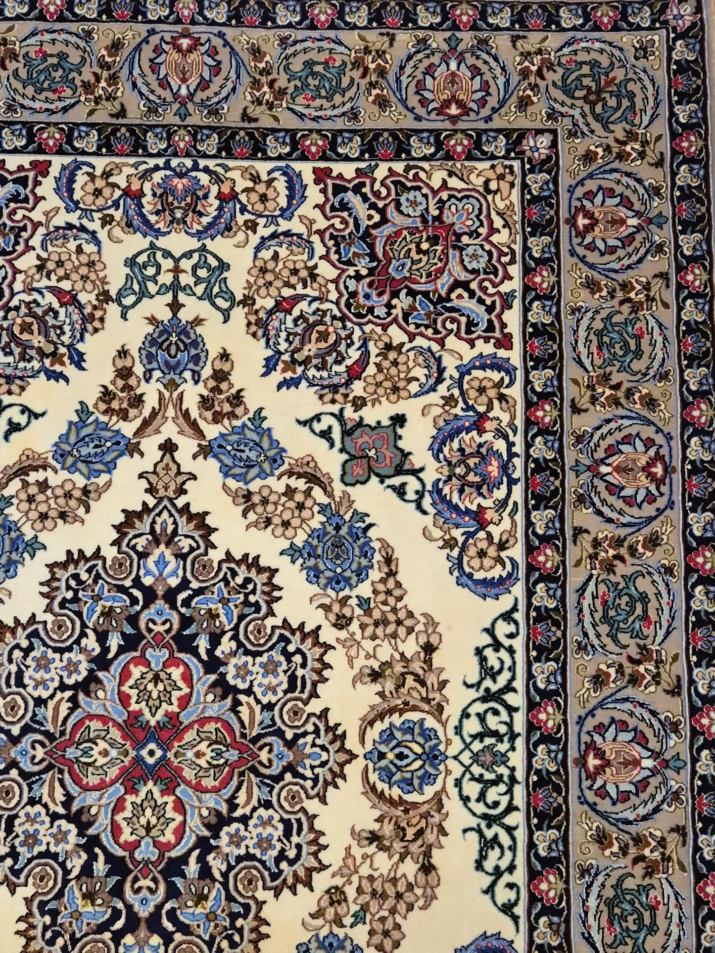 Isfahan Teppich Korkwolle mit Seide Medaillon feine Knüpfung