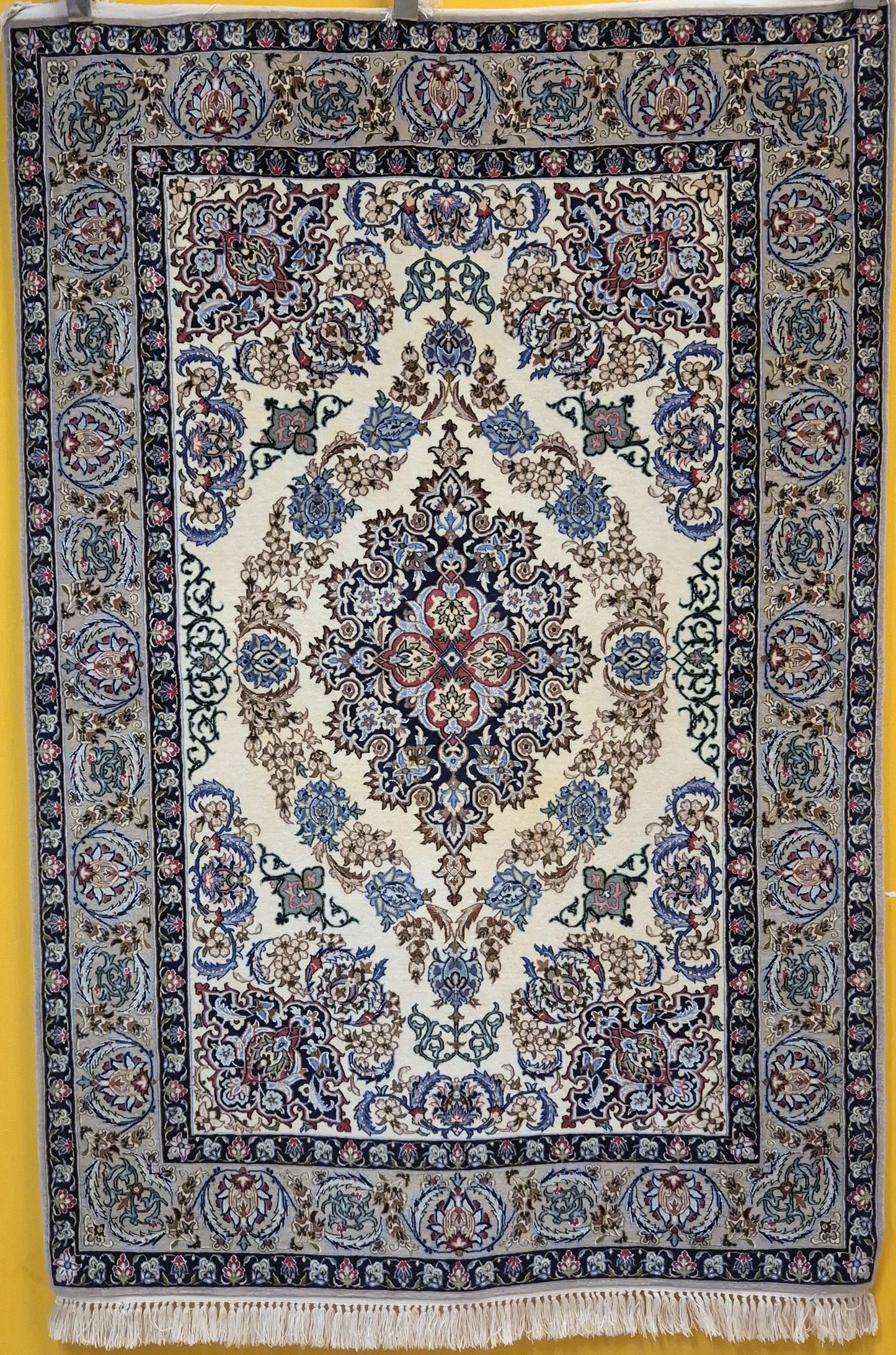 Isfahan Teppich Korkwolle mit Seide Medaillon feine Knüpfung