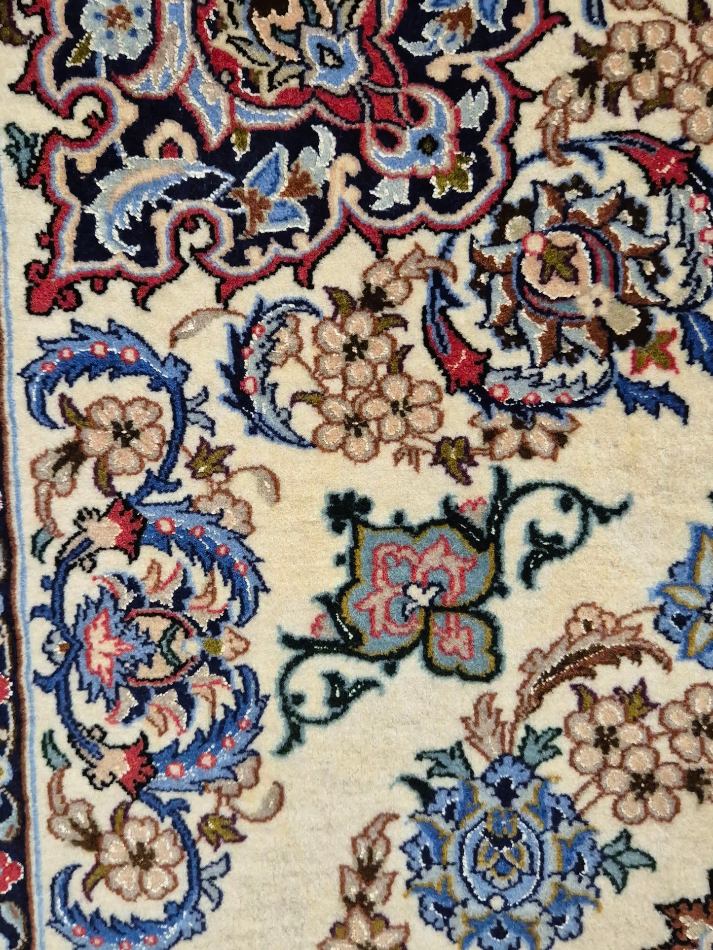 Isfahan Teppich Korkwolle mit Seide Medaillon feine Knüpfung