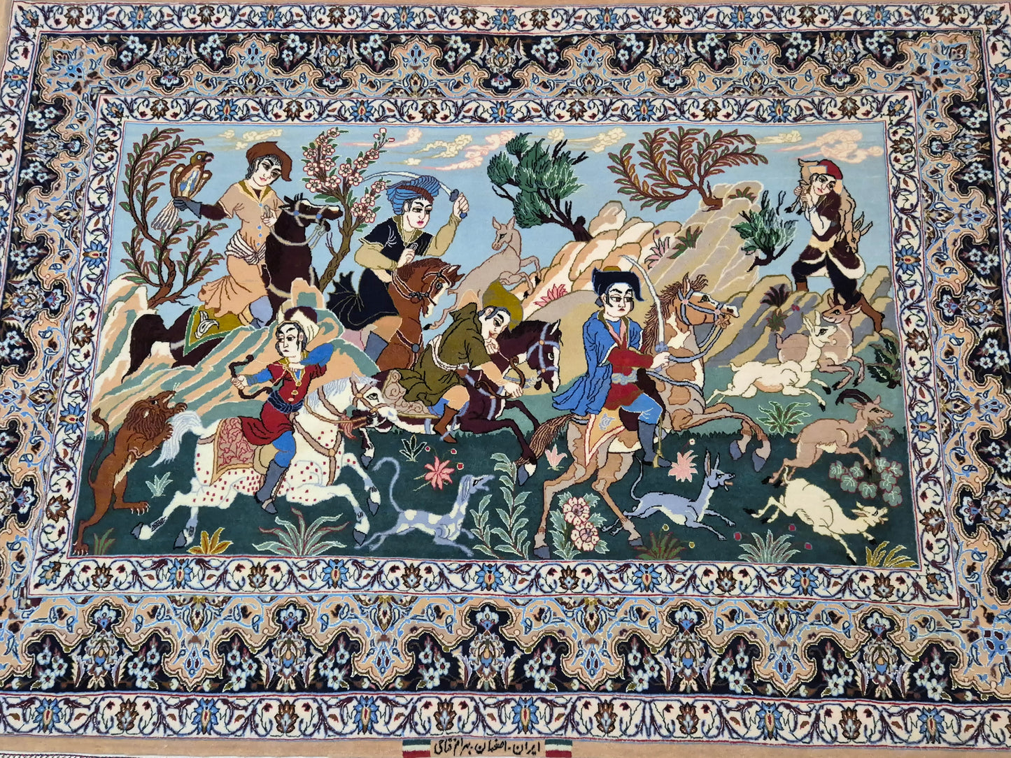 Isfahan Teppich Korkwolle mit Seide figürlich fein signiert