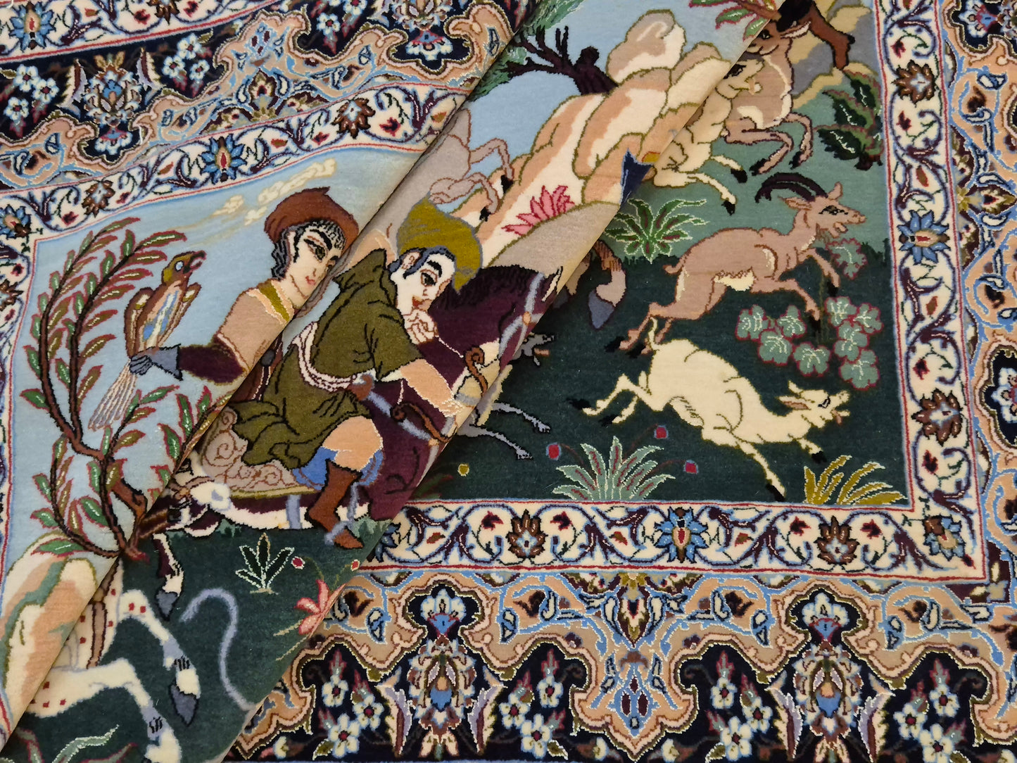 Isfahan Teppich Korkwolle mit Seide figürlich fein signiert