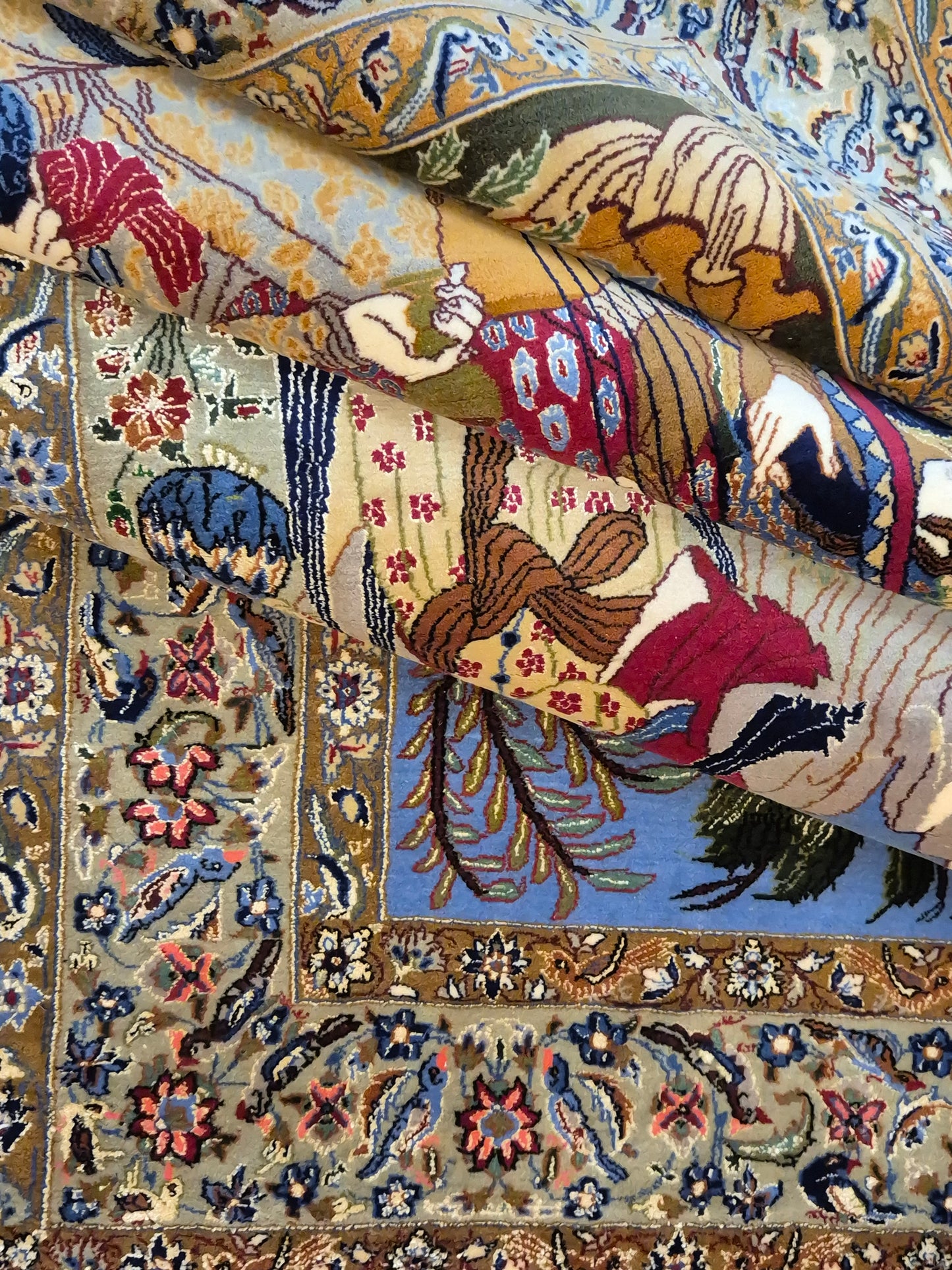 Isfahan Teppich Korkwolle mit Seide figürlich fein signiert