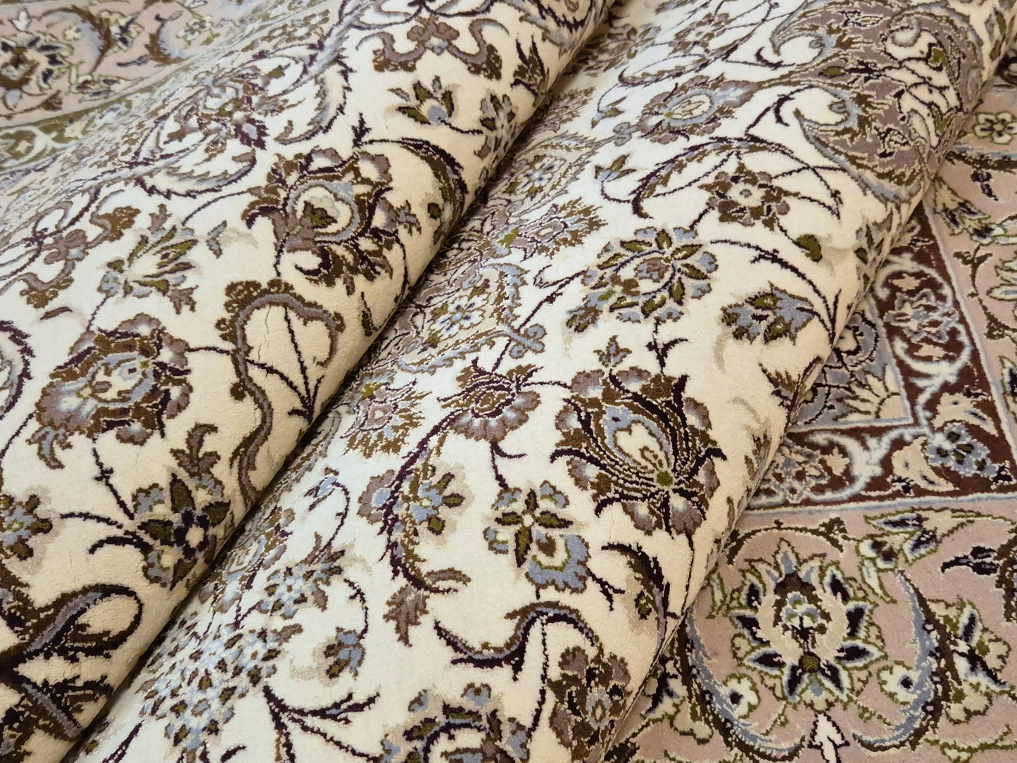 Isfahan Teppich Korkwolle mit Seide Medaillon feine Knüpfung