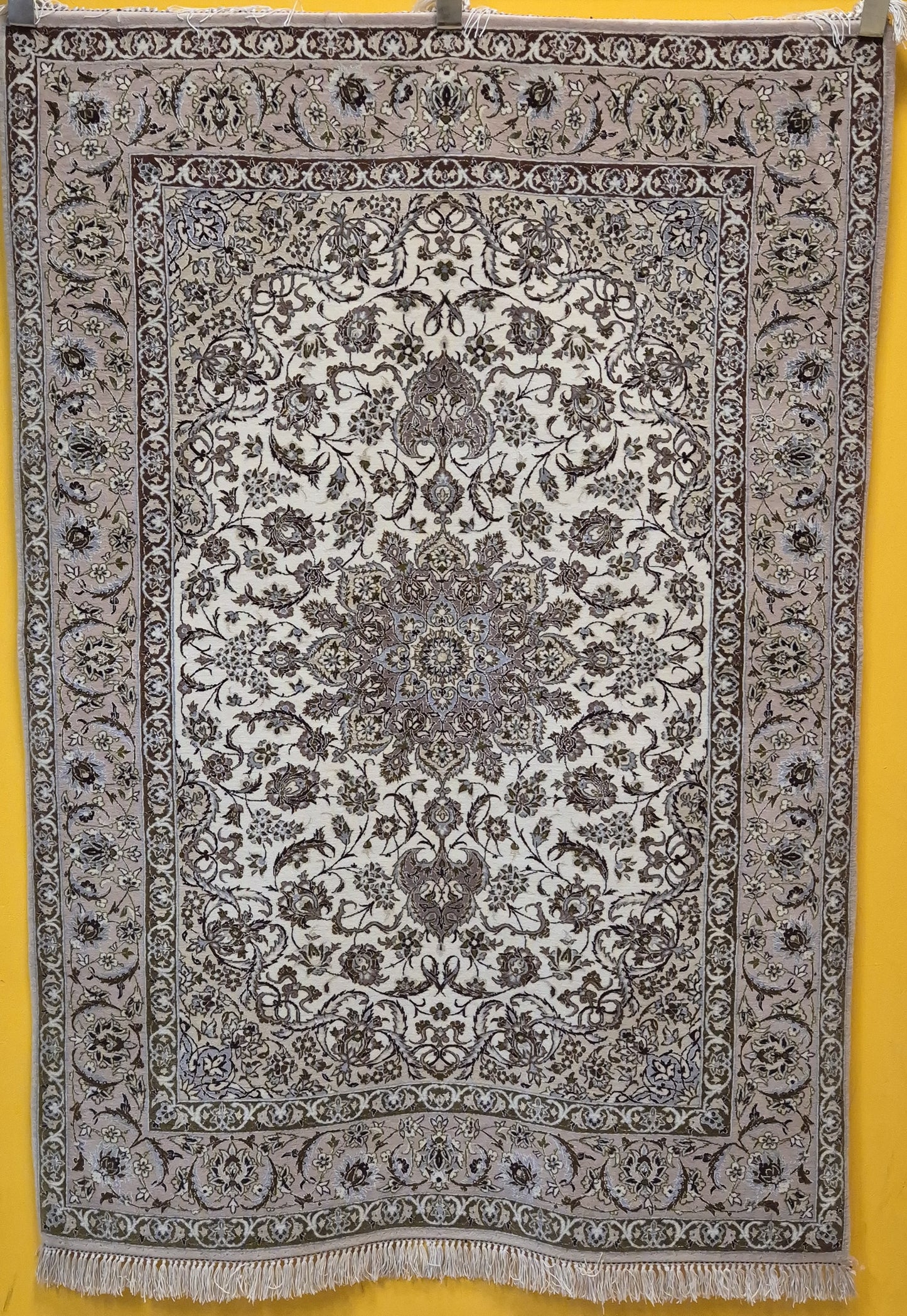 Isfahan Teppich Korkwolle mit Seide Medaillon feine Knüpfung