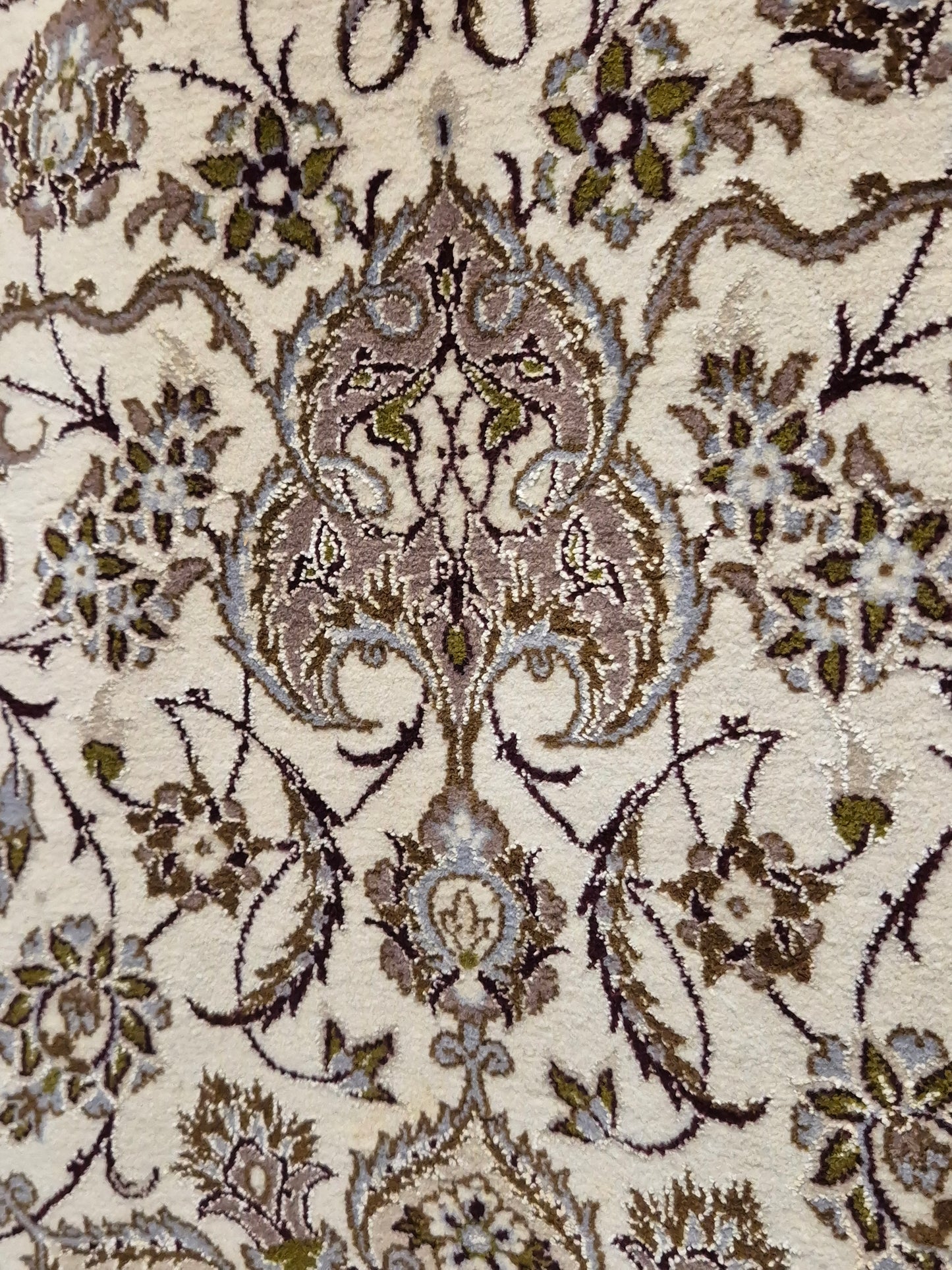 Isfahan Teppich Korkwolle mit Seide Medaillon feine Knüpfung