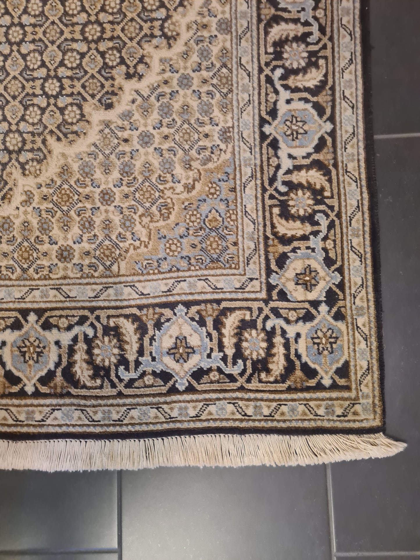 Perserteppich Orientteppich Handgeknüpfter Teppich Täbris 205x150cm