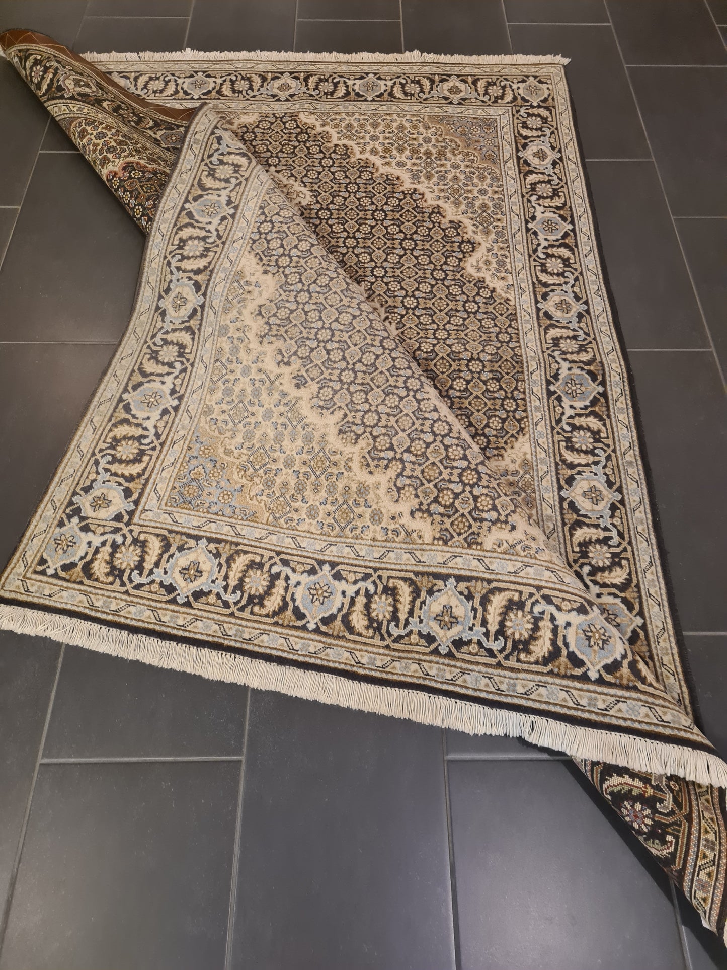 Perserteppich Orientteppich Handgeknüpfter Teppich Täbris 205x150cm