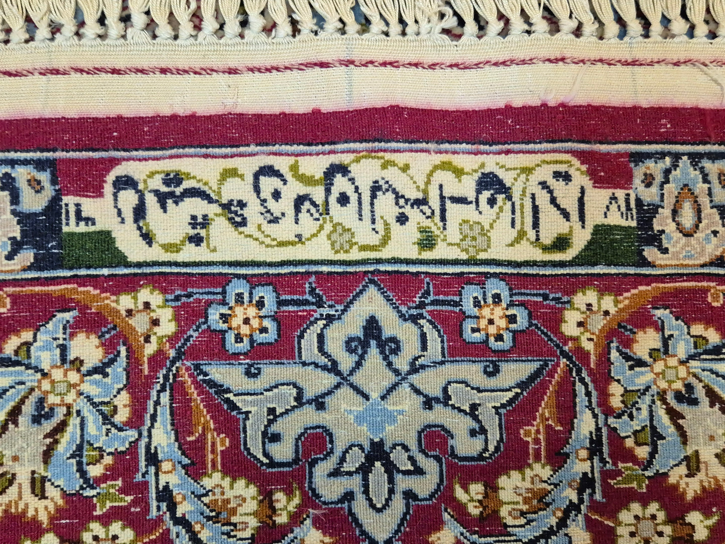 Isfahan Teppich Korkwolle mit Seide Medaillon fein signiert