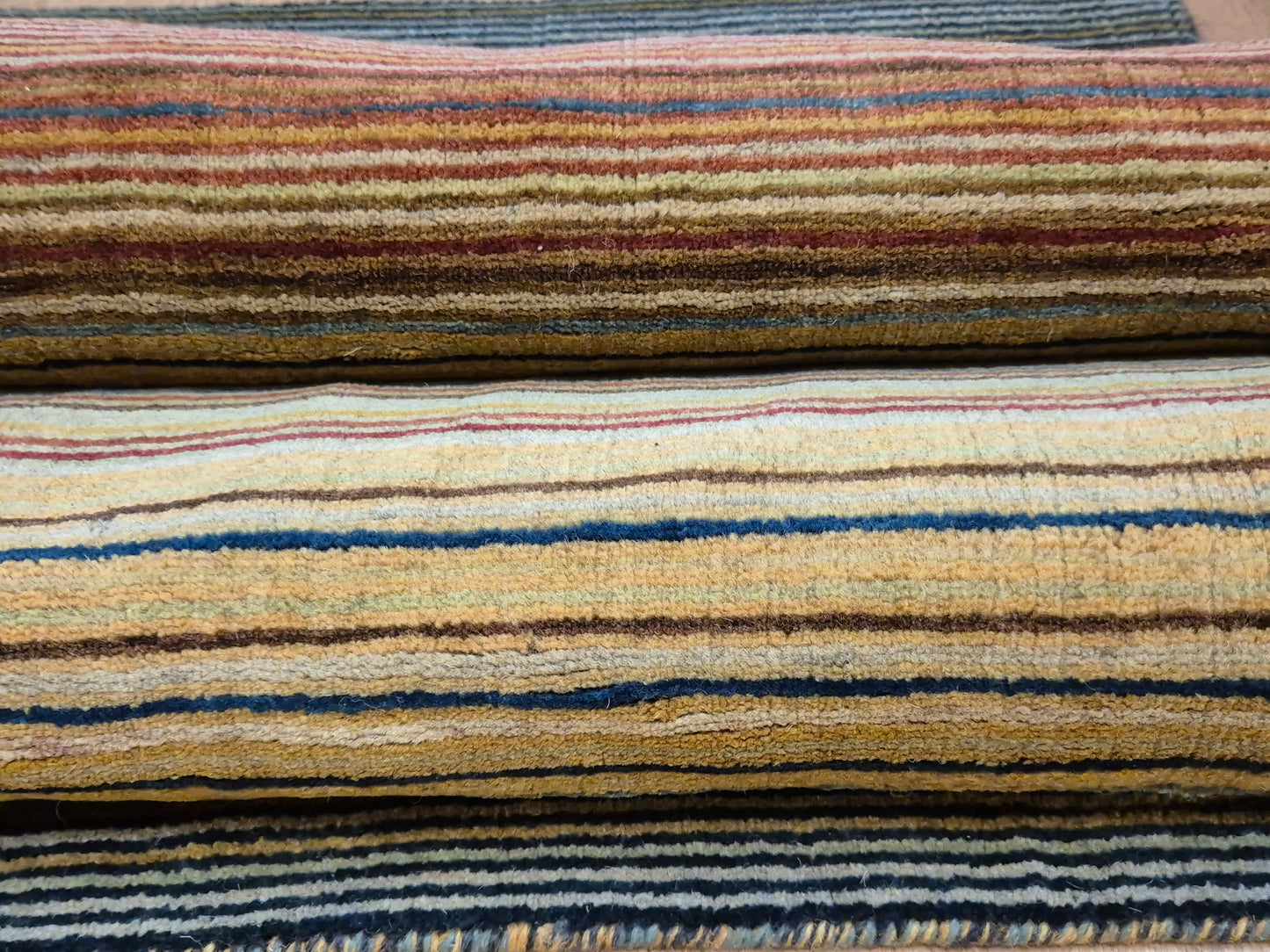 Gabbeh Teppich Schurwolle handgeknüpft buntes Streifendekor