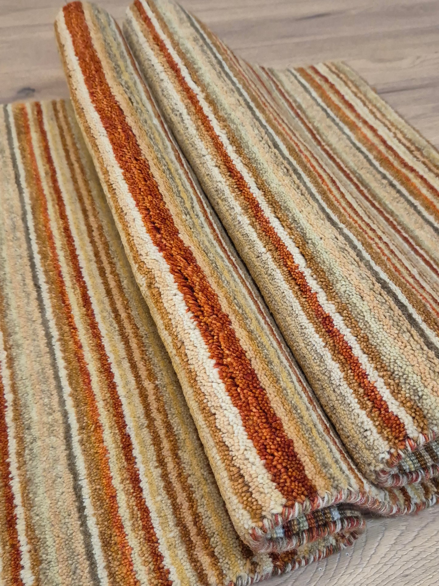 Perser Gabbeh Teppich Schurwolle Streifenmuster Naturtöne