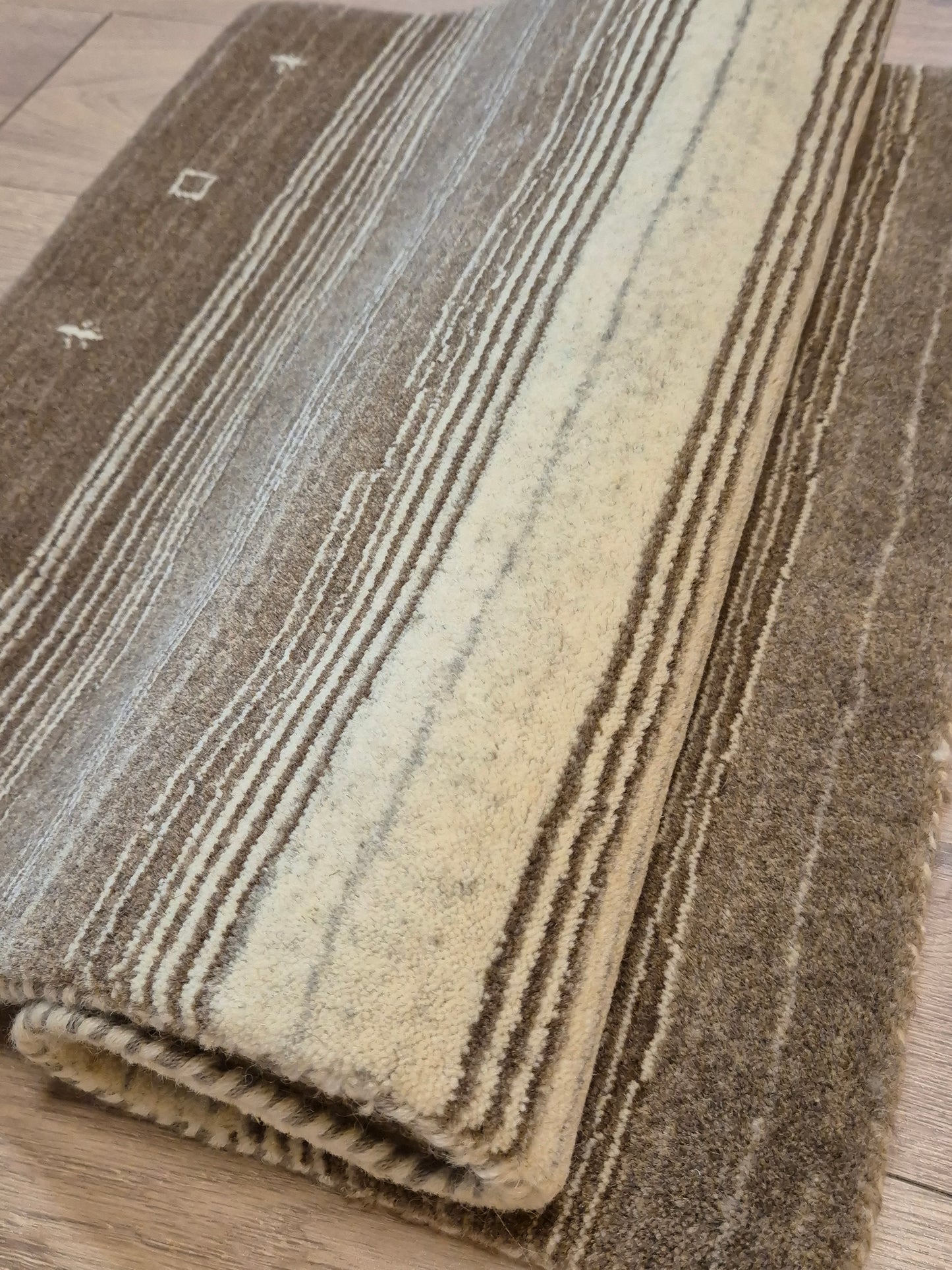 Perser Gabbeh Teppich Schurwolle naturbelassenes Streifenmuster