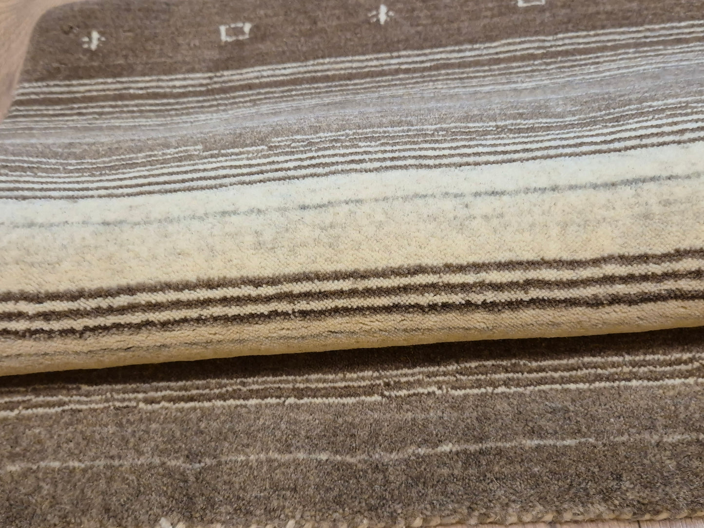 Perser Gabbeh Teppich Schurwolle naturbelassenes Streifenmuster