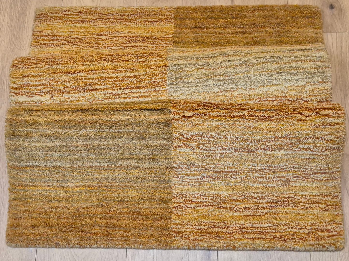 Perser Gabbeh Teppich Schurwolle geometrisches Feldmuster Naturtöne