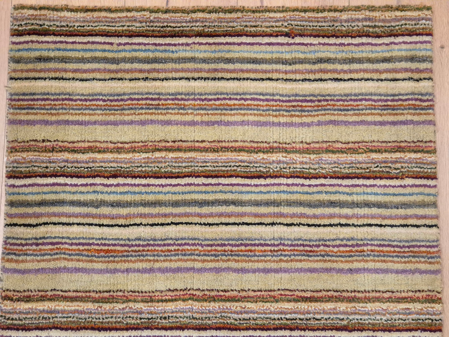 Perser Gabbeh Teppich Schurwolle Streifenmuster bunte Farbgebung