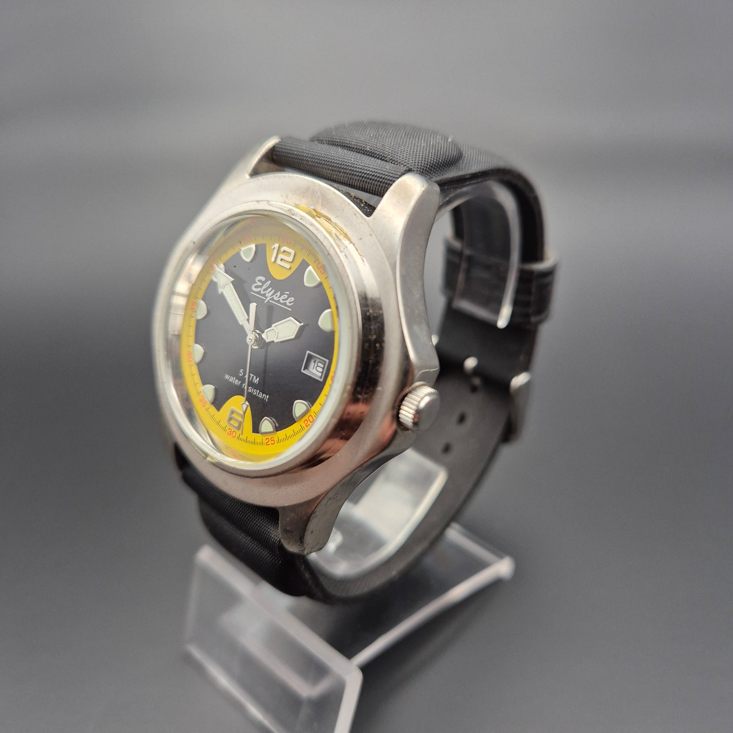 Elysee Herren Uhr – Sportliches Design mit gelbem Akzent