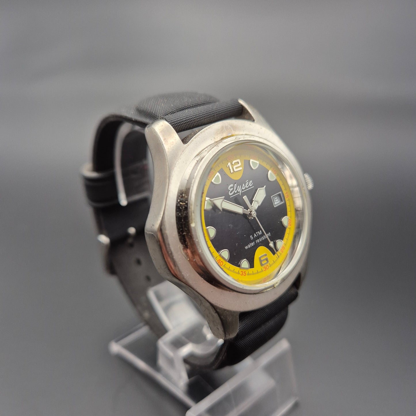 Elysee Herren Uhr – Sportliches Design mit gelbem Akzent