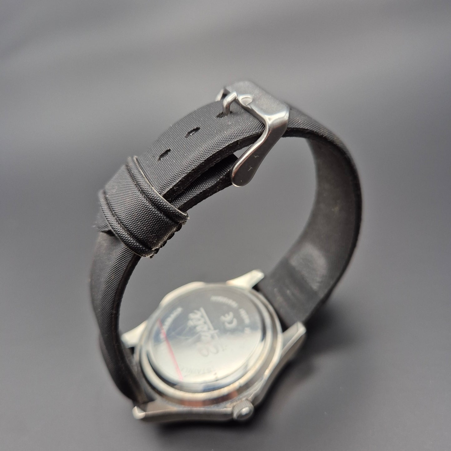 Elysee Herren Uhr – Sportliches Design mit gelbem Akzent