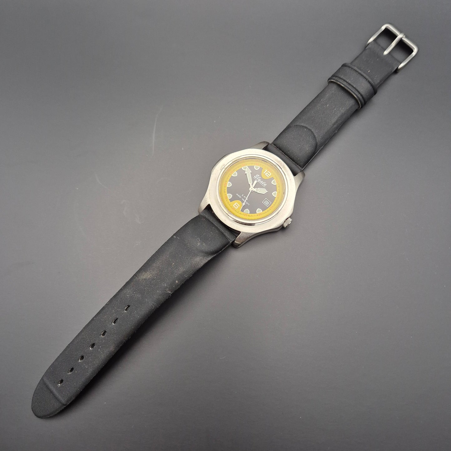 Elysee Herren Uhr – Sportliches Design mit gelbem Akzent