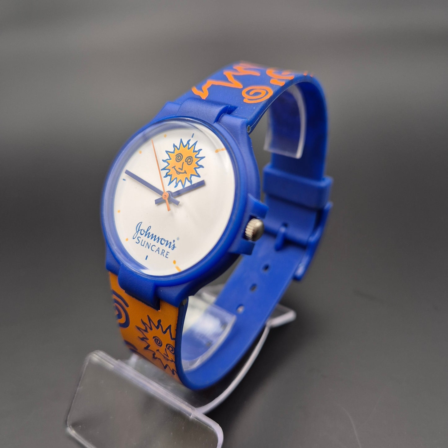 Johnson’s Suncare Uhr – Bunte Sammleruhr im Sommerdesign