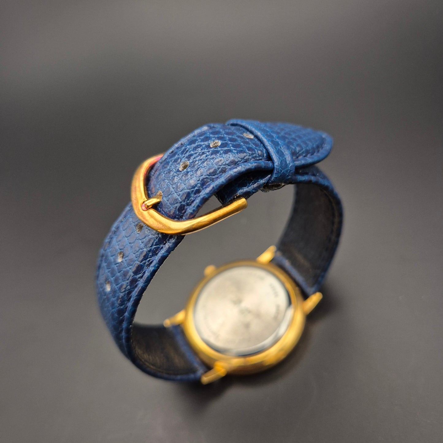 CMI Damen Uhr – Blaues Mosaik Zifferblatt mit Goldgehäuse