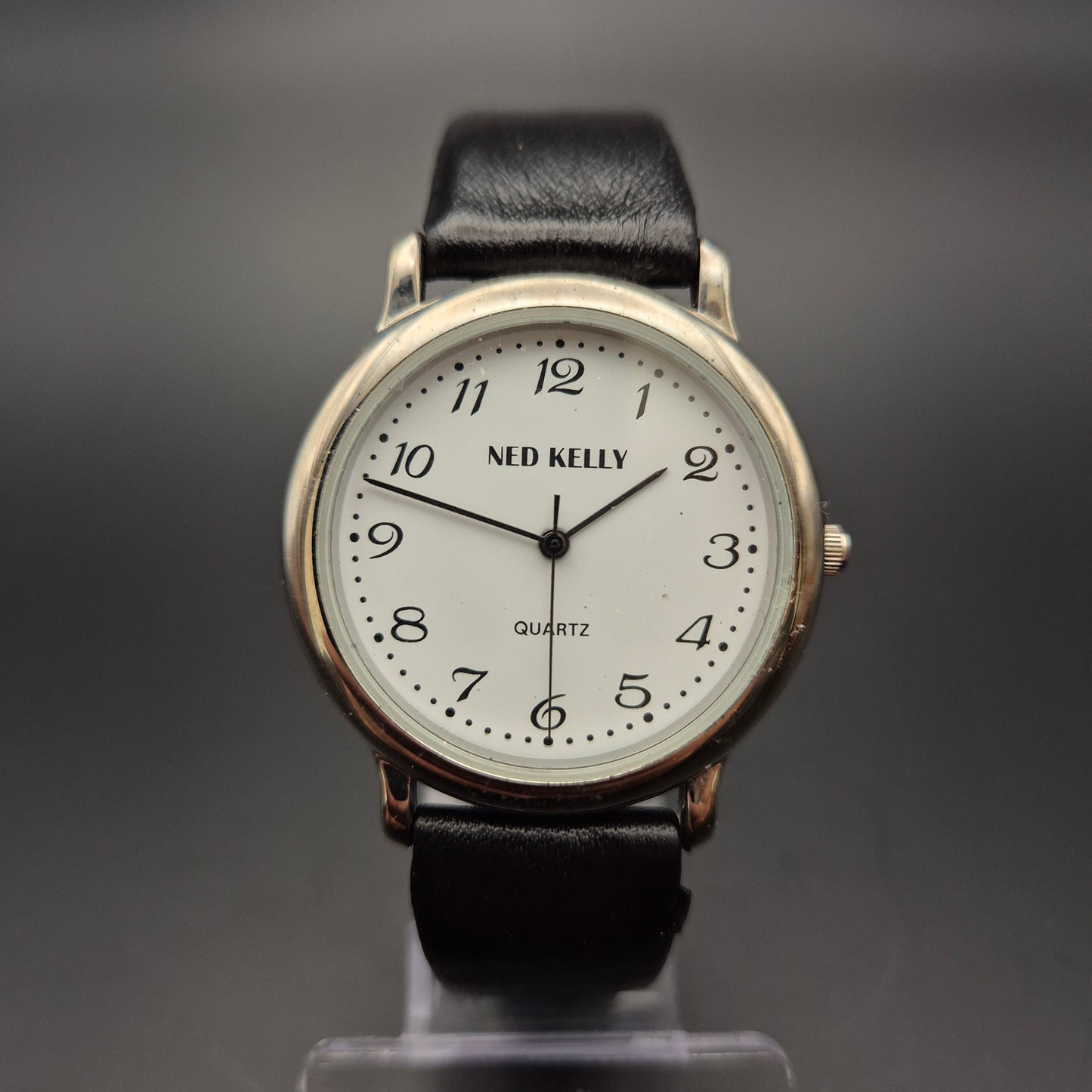 Ned Kelly Herren Uhr – Schlichtes Design mit schwarzem Lederarmband