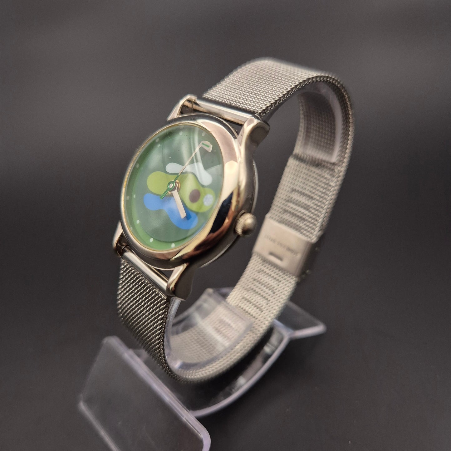 Unisex Uhr – Modernes Design mit grünem Zifferblatt und Meshband