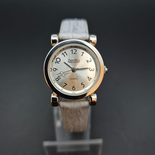 Zentra Damen Uhr – Klassisch mit weißem Lederarmband