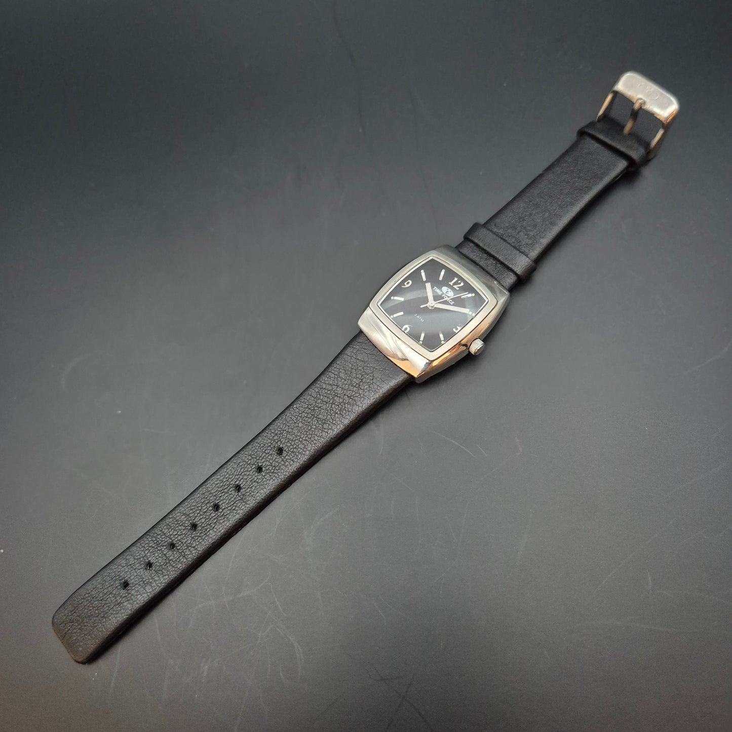 Time Force Uhr – Italienisches Design, Edelstahlgehäuse