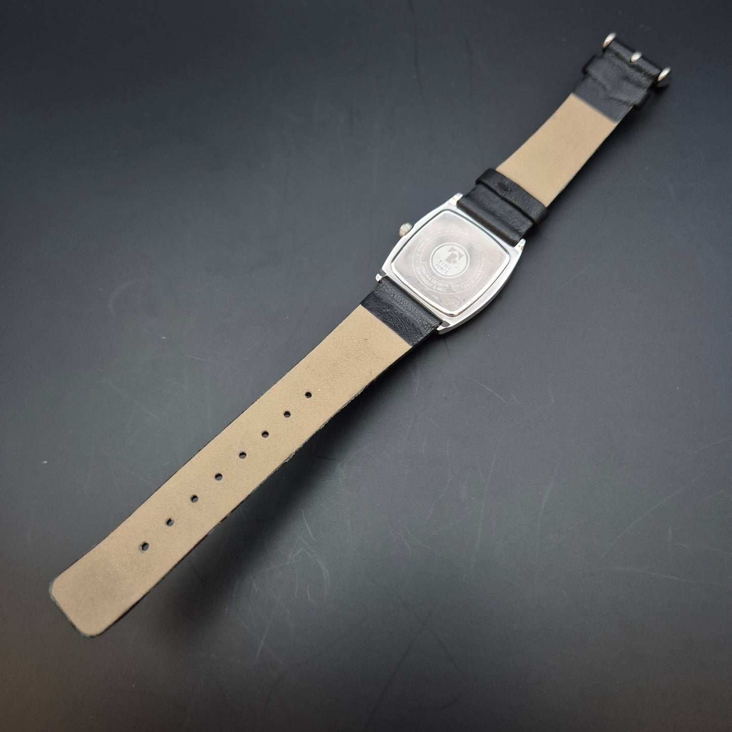 Time Force Uhr – Italienisches Design, Edelstahlgehäuse