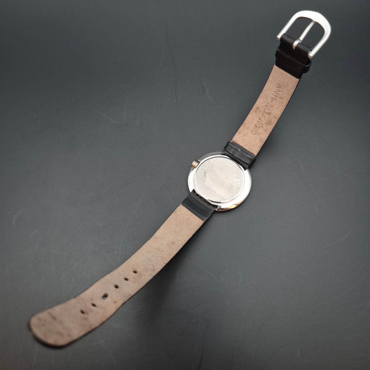 Vintage Regent Herren Uhr – Einzigartiges Design mit Lederarmband