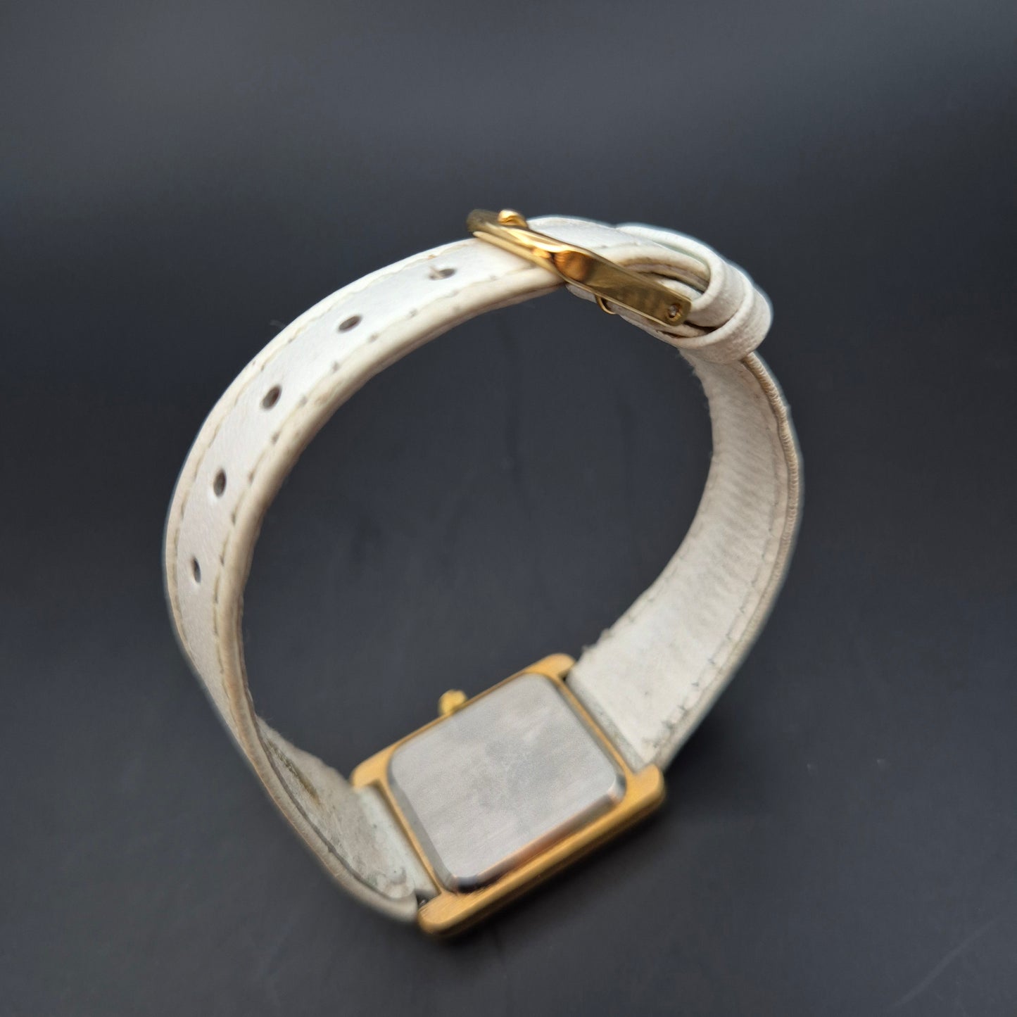 Elegante Meister Anker Damen Uhr – Klassisches Design mit Weißem Armband