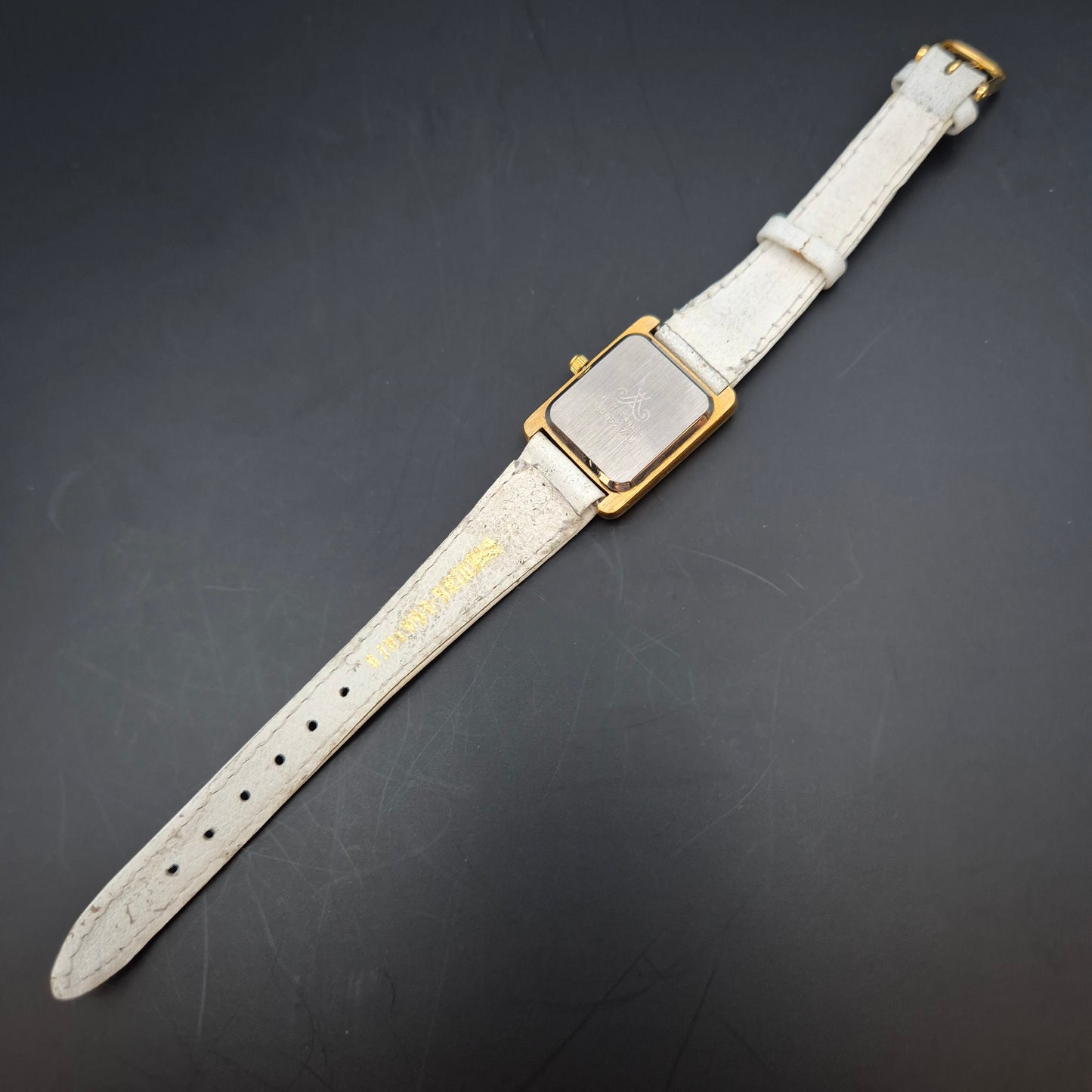 Elegante Meister Anker Damen Uhr – Klassisches Design mit Weißem Armband