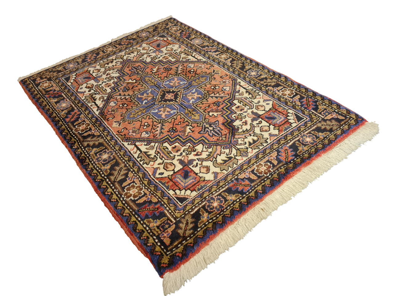Perserteppich Orientteppich Handgeknüpfter Teppich Heris 135x100cm