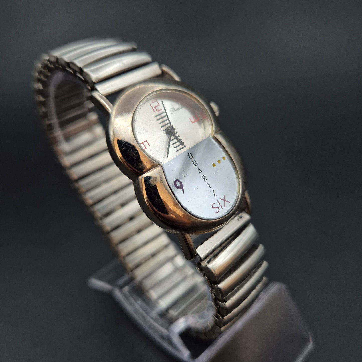 Ausgefallene Damen Uhr – Kreatives Zifferblatt mit Edelstahlarmband