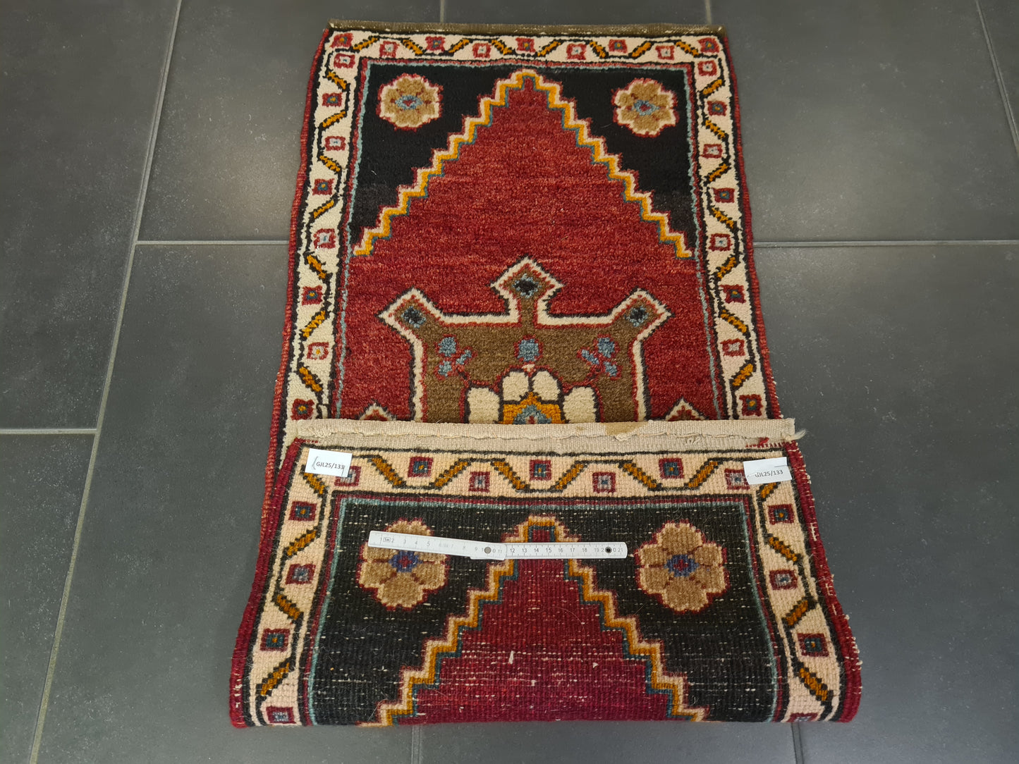 Perserteppich Orientteppich Handgeknüpfter Teppich Yahali 100x50cm