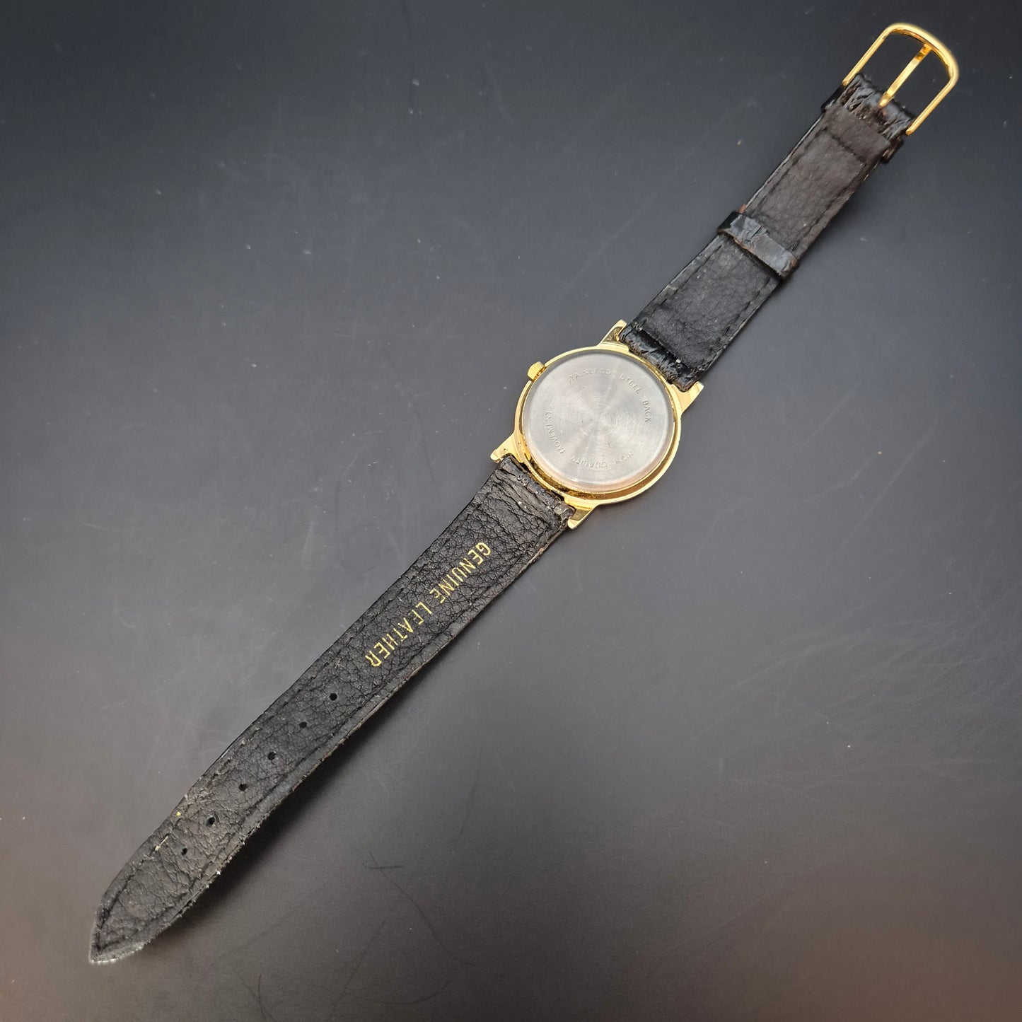 Laurier Damen Uhr – Quarz, Goldfarben mit Kroko-Lederarmband